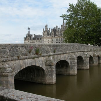 Château de Chambord - Landmarks & Historical Buildings Near Me