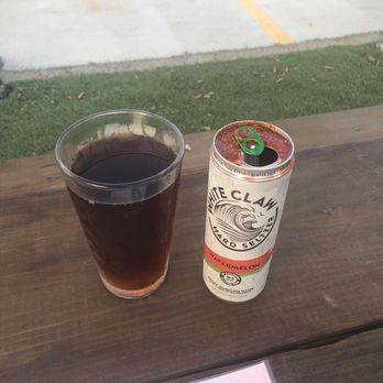 Screamin Chameleon - Drinks - Food Trucks Near Me - Universal City, Texas