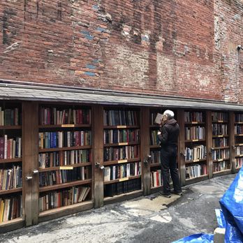 Brattle Book Shop - Bookstores Near Me - Boston, Massachusetts