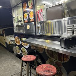 Tacos Y Mariscos El Gordo