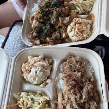 Zeke’s Takeout - Pulled pork plate and peanut butter chicken in the rear. - Hawaiian Near Me - Sisters, Oregon Zeke’s Takeout - Pulled pork plate and peanut butter chicken in the rear. - Hawaiian Near Me - Sisters, Oregon