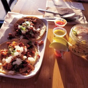 Salsa Verde - tacos al chorizo & pastor - Mexican Near Me - St. Charles, Illinois Salsa Verde - tacos al chorizo & pastor - Mexican Near Me - St. Charles, Illinois