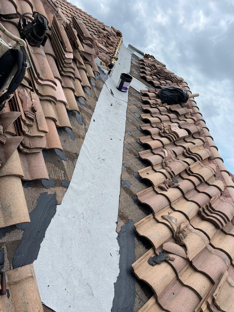 Slide of S & R Roofing Services LLC