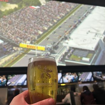 Real Sports - Moosehead beer and a big screen - Sports Bars Near Me - Toronto, Ontario Real Sports - Moosehead beer and a big screen - Sports Bars Near Me - Toronto, Ontario