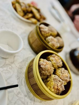 Photo of Ming Dynasty - Sacramento, CA, US. Huge siomai