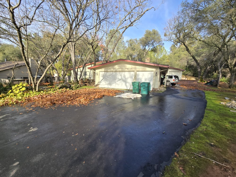 Slide of The Handy Couple