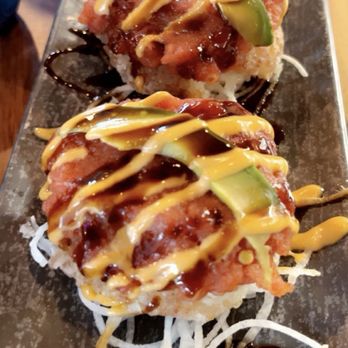 Go Fish Sushi Bar - Japanese Near Me - Thousand Oaks, California