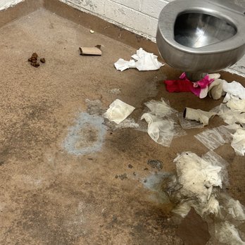 Tidelands Park - Last stall - Parks Near Me - Coronado, California