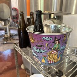 Edgefield Brewery - Makers tour.