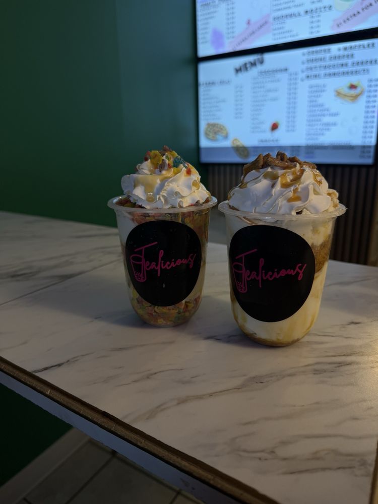 Cafe Tealicious Logo