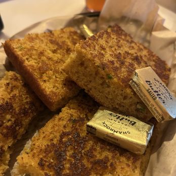 Satchmo's - large order of cornbread - Cajun/Creole Near Me - Flagstaff, Arizona