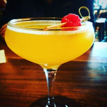 Noble Crust - Peach bellini - Italian Near Me - Wesley Chapel, Florida Noble Crust - Peach bellini - Italian Near Me - Wesley Chapel, Florida