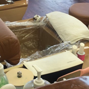 Castle Nail - Cleanliness - Nail Salons Near Me - Franklin Square, New York