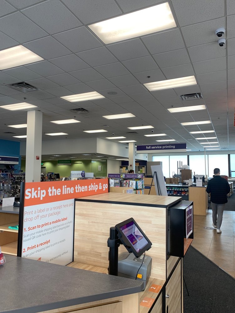 FEDEX OFFICE PRINT & SHIP CENTER 12 Photos & 76 Reviews 40 Bellevue Way NE, Bellevue