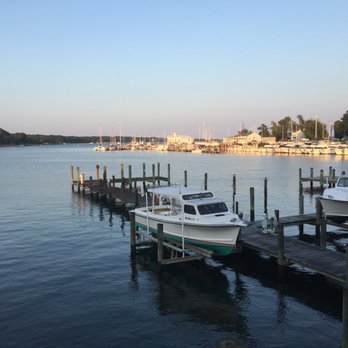 The Lighthouse Restaurant & Dock Bar - Bars Near Me - Solomons, Maryland The Lighthouse Restaurant & Dock Bar - Bars Near Me - Solomons, Maryland