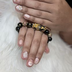 M Beyond Nails and Spa