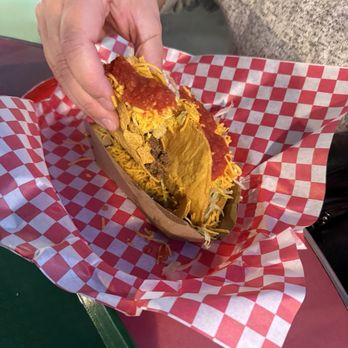 Magee's Kitchen - Tacos - Delis Near Me - Los Angeles, California