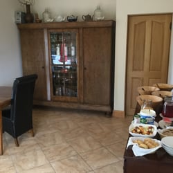 Benbulben Farm - Dining room buffet