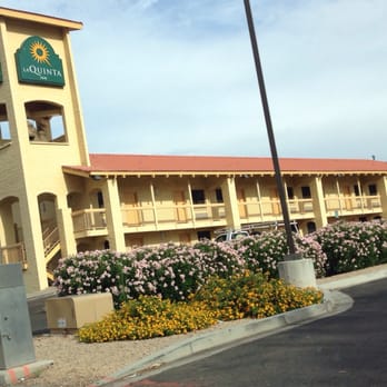 La Quinta Inn by Wyndham Phoenix Thomas Road - La Quinta - Hotels Near Me - Phoenix, Arizona
