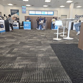 Spectrum - Inside store - Internet Service Providers Near Me - Van Nuys, California Spectrum - Inside store - Internet Service Providers Near Me - Van Nuys, California