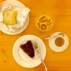 Takkø Café - Bolo, expresso e tônica