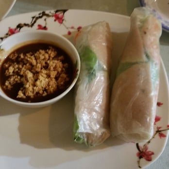 Pho Son Ha - Spring rolls with shrimp - Vietnamese Near Me - Palatine, Illinois Pho Son Ha - Spring rolls with shrimp - Vietnamese Near Me - Palatine, Illinois