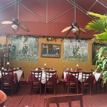 Casa Bella Restaurant - One room in restaurant it was a bit too hot so we sat on porch cute and comfortable - Italian Near Me - Stuart, Florida