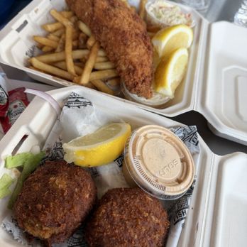 St Paul Fish Company - Seafood Near Me - Milwaukee, Wisconsin St Paul Fish Company - Seafood Near Me - Milwaukee, Wisconsin