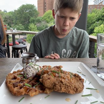 Café Hollander Hilldale - Chicken and waffles - American Near Me - Madison, Wisconsin Café Hollander Hilldale - Chicken and waffles - American Near Me - Madison, Wisconsin