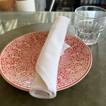 San Gines - Place setting - Cafes Near Me - Austin, Texas