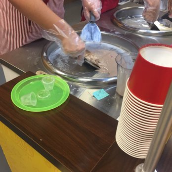 Rolled Ice Cream - Rolled ice cream. Really freezes fast! - Ice Cream & Frozen Yogurt Near Me - Orlando, Florida Rolled Ice Cream - Rolled ice cream. Really freezes fast! - Ice Cream & Frozen Yogurt Near Me - Orlando, Florida