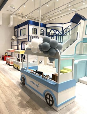 LOOMA SPACE by null