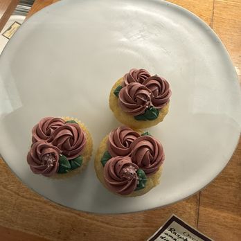 Bernice's Bakery - Cupcakes - Bakeries Near Me - Missoula, Montana Bernice's Bakery - Cupcakes - Bakeries Near Me - Missoula, Montana
