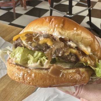 Get The Burger - Leading man + extra cheese - Burgers Near Me - Big Bear Lake, California