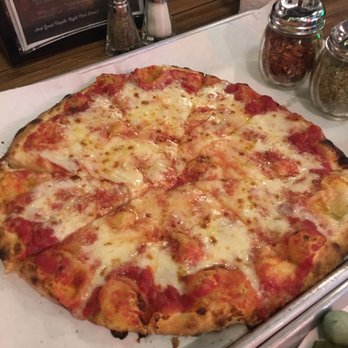 Old County Inn - Pizza Near Me - Pine, Arizona