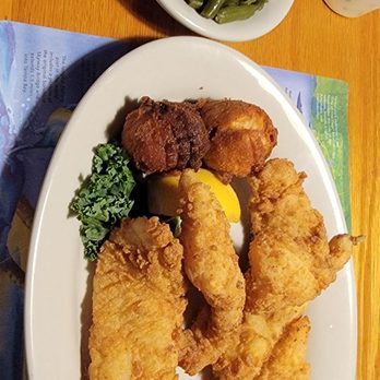 Stumpknockers On The River - Catfish dinner - Seafood Near Me - Dunnellon, Florida Stumpknockers On The River - Catfish dinner - Seafood Near Me - Dunnellon, Florida