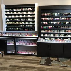 Royal Spa Salon - Nail polish colors