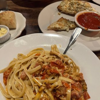 DeGidio's - Blackened Shrimp, Garlic Cheese Bread - Italian Near Me - Saint Paul, Minnesota DeGidio's - Blackened Shrimp, Garlic Cheese Bread - Italian Near Me - Saint Paul, Minnesota