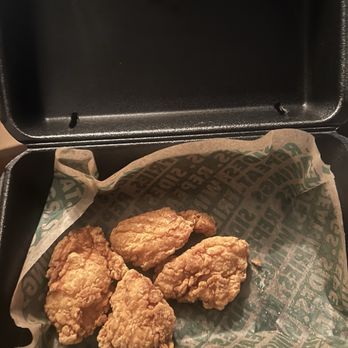 Wingstop - Chicken Wings Near Me - Canton, Ohio
