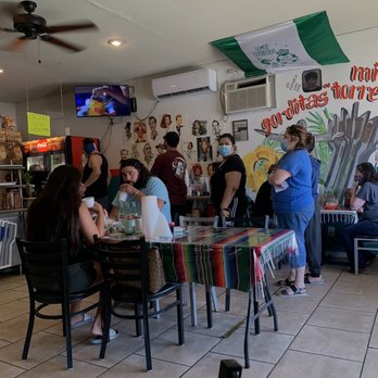 Gorditas Mi Torreon - People waiting to place to go orders not practicing 6 feet distance & employees never told them anything. - Mexican Near Me - San Antonio, Texas Gorditas Mi Torreon - People waiting to place to go orders not practicing 6 feet distance & employees never told them anything. - Mexican Near Me - San Antonio, Texas