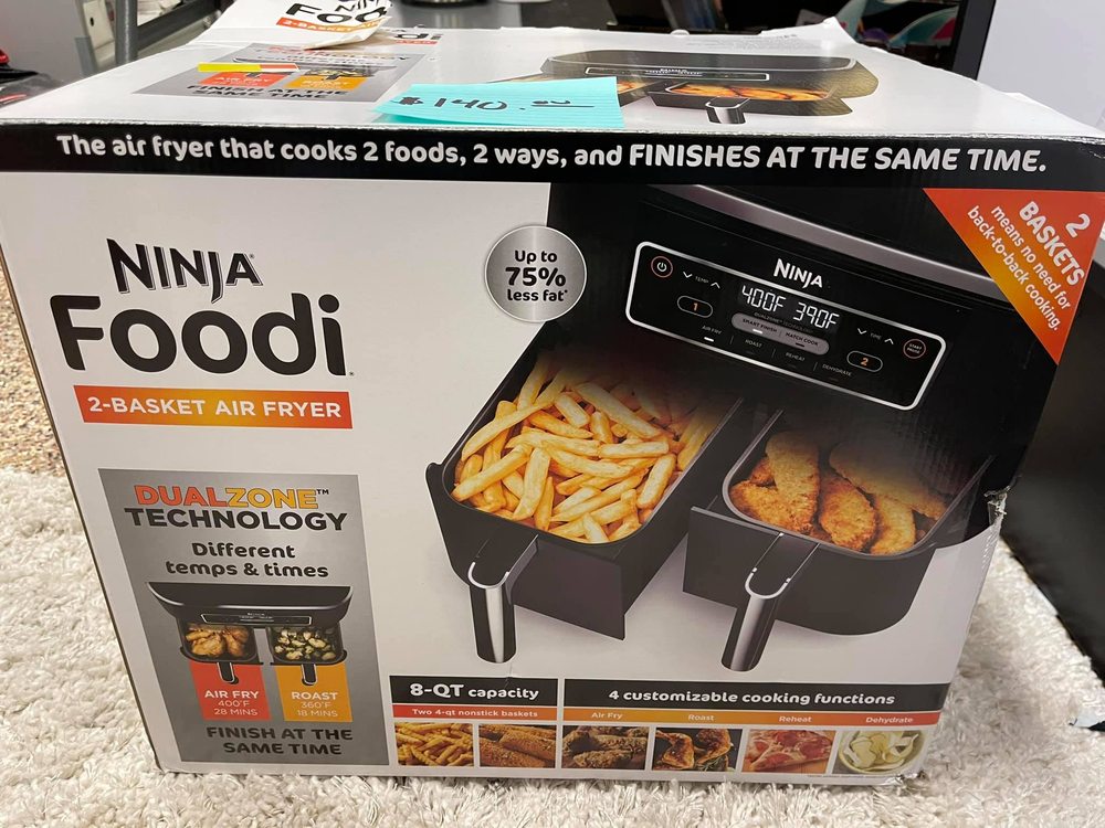 DISCOUNT HOUSE 16 Photos 698 County B Rd W, Roseville, Minnesota