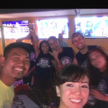 808 Sports Leagues - Group selfie with another team at Champs (Sports bar) - Sports Clubs Near Me - Honolulu, Hawaii