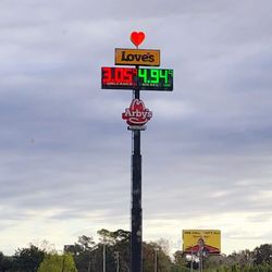 Love's Truck Care - Signage