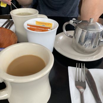 Bob's Diner - Unlimited coffee refills - American Near Me - Manchester Center, Vermont