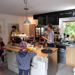 Charlie's Coffee & Garden