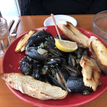 Waterfront - Steamed mussels appetizer. Mussels were very large. - Seafood Near Me - Camden, Maine Waterfront - Steamed mussels appetizer. Mussels were very large. - Seafood Near Me - Camden, Maine