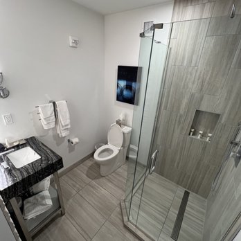 The Kindler Hotel - Hotels Near Me - Lincoln, Nebraska The Kindler Hotel - Hotels Near Me - Lincoln, Nebraska