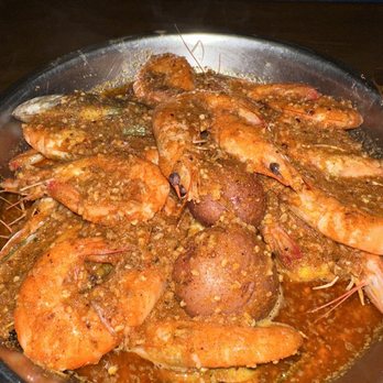 Cajun Crawfish Stop - 2 pound of shrimp with potatoes - Cajun/Creole Near Me - Covina, California