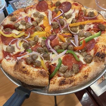 El Rincon Pizzeria & Wings - Supreme - Pizza Near Me - Rialto, California El Rincon Pizzeria & Wings - Supreme - Pizza Near Me - Rialto, California