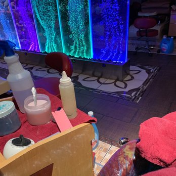 Classy Nails & Spa - The pedicure area soft subtle music & lighting . The lavender pedicure helps with migraines. - Nail Salons Near Me - Evergreen Park, Illinois Classy Nails & Spa - The pedicure area soft subtle music & lighting . The lavender pedicure helps with migraines. - Nail Salons Near Me - Evergreen Park, Illinois